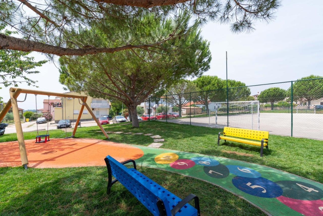 Apartment Masha Novigrad  Bagian luar foto