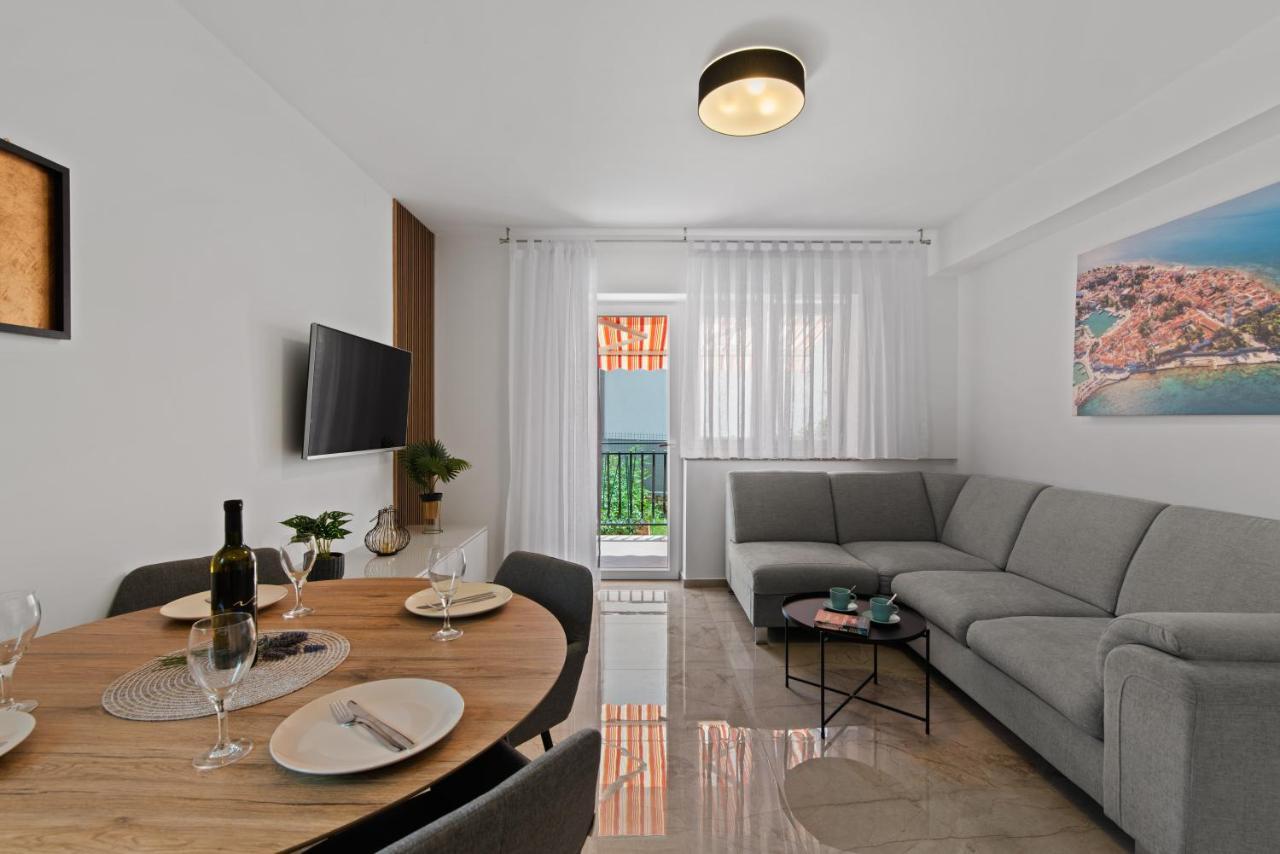 Apartment Masha Novigrad  Bagian luar foto