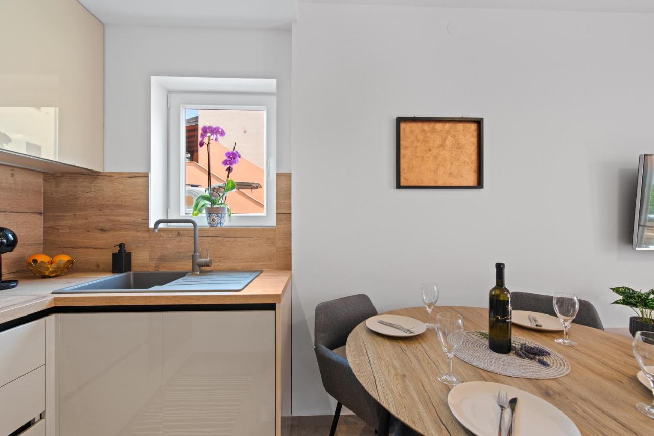 Apartment Masha Novigrad  Bagian luar foto